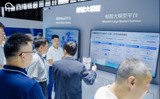 新鲸科技 40亿，李泽湘又要去IPO了