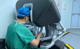 泌尿外科技术 第940医院泌尿外科微创技术：机器人辅助解泌尿系肿瘤难题