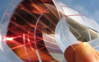 it科技新闻 无害全有机太阳能电池新突破，能量转换效率4→87% 刷新纪录